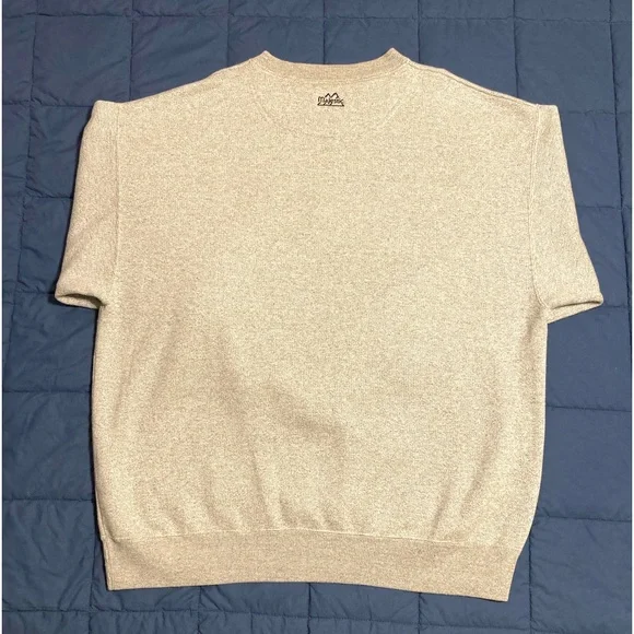 Detroit RedWings Majestic Sweater - Picture 6 of 11